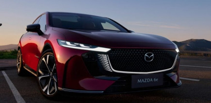 Après avoir accéléré sur l’électrique, Mazda fait finalement machine arrière