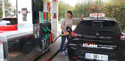 Crise pétrolière: bientôt 2 000 € de coût moyen pour le permis?