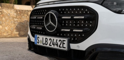 En difficulté, Mercedes-Benz s’intéresse (aussi) à la défense