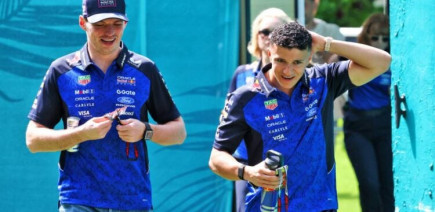 Hadjar impressionné par la sensibilité technique de Verstappen dont il veut s'inspirer