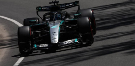 George Russell arrache la pole sprint à Montréal devant Antonelli, Mercedes impressionne