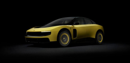 Nouvelle Ferrari Luce (2026) : première Ferrari électrique, 5 places et un design qui divise