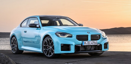 En adoptant une transmission à quatre roues motrices, la BMW M2 drague les possesseurs d’Audi RS3