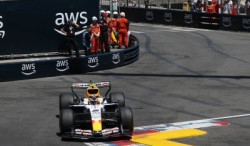 Lawson sauve une Q3 pour Racing Bulls, Lindblad frustré par les pneus