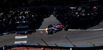 Catastrophe pour Max Verstappen à Monaco : sa Red Bull s'éteint dès le départ