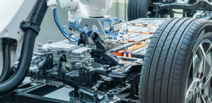 CATL affirme pouvoir rapprocher la batterie électrique de l'essence : une annonce qui pourrait tout changer