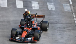 McLaren F1 admet un 'désavantage' à être client de Mercedes cette saison