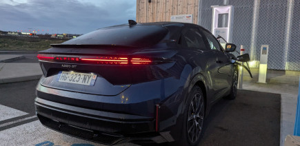 Alpine A390 : déjà un rappel pour ce nouveau modèle électrique