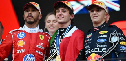 Même Hamilton n'avait pas la réponse : Kimi Antonelli laisse un champion du monde sans voix