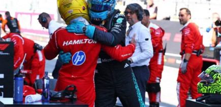 George Russell met en garde Mercedes après la victoire de Hamilton : "Ferrari arrive, et vite !"