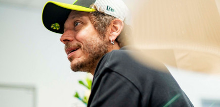 L'effet Verstappen motive Valentino Rossi à envisager les 24H du Nürburgring