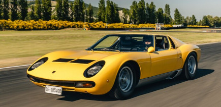 Lamborghini Miura SV : au volant d’un mythe roulant à 2,8 millions d’euros !
