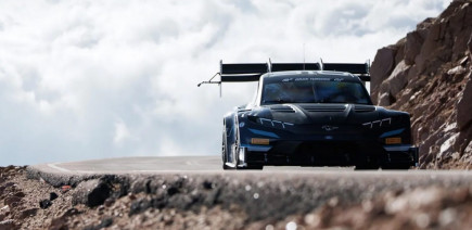 Cette voiture électrique de Ford triomphe sur l’une des épreuves automobiles les plus difficiles au monde