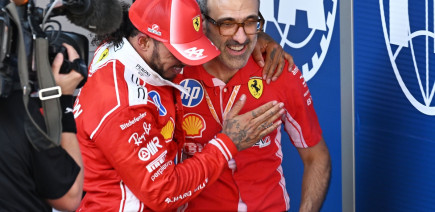 Carlo Santi va rester l'ingénieur de Lewis Hamilton