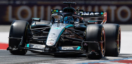 EL3 - Russell surgit devant Antonelli, Hamilton en embuscade