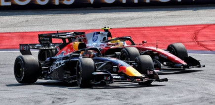 Red Bull reconnaît une erreur stratégique après une victoire manquée de Verstappen en Autriche