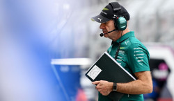 Retards et outils datés : Adrian Newey analyse le fiasco Aston Martin
