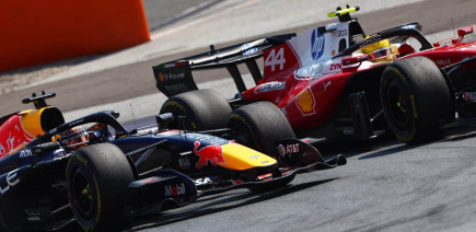 Hamilton ironise après les plaintes de Verstappen à Spielberg