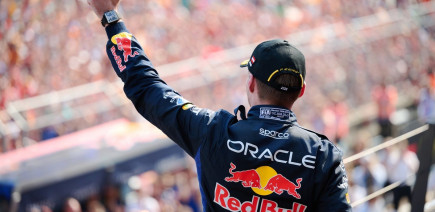"Ils savent" : Verstappen a posé ses conditions à Red Bull pour rester après 2026