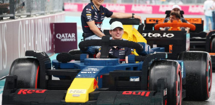 GP de Grande-Bretagne de F1 : vivez la parade des pilotes en karts Lego en direct vidéo