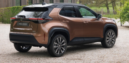 Star des voitures françaises, le nouveau Toyota Yaris Cross restylé tutoie les 30 000€ en prix de base