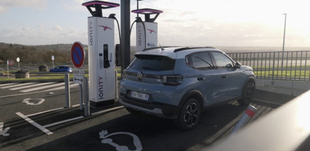 « Ils sont nuls en voitures électriques » - Les journalistes de France 2 se font étriller par les spécialistes