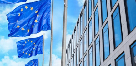 L'Union européenne débloque des centaines de millions d'euros pour accélérer la recharge électrique