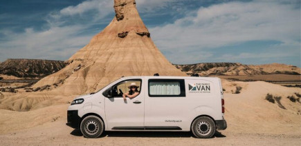 Une start-up tente le pari de la location de vans aménagés électriques, et ça marche