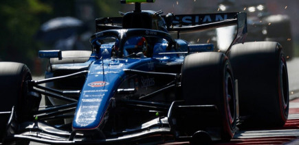 Sainz met Williams sous pression, Audi en embuscade