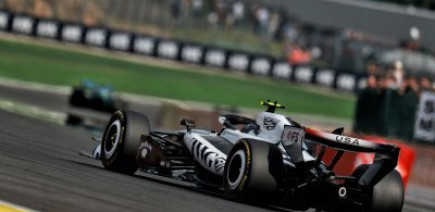 Cadillac F1 progresse à Spa avec son nouvel aileron avant