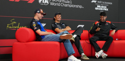 Red Bull fait marche arrière après les crashs de Verstappen