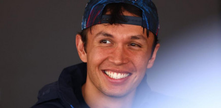 GP de Hongrie de F1 : 100e GP d’Alex Albon avec Williams, un casque inédit pour célébrer l’événement