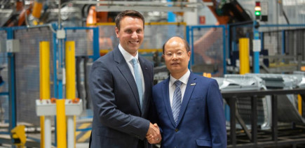 Ford signe une alliance avec Geely : deux nouveaux modèles seront produits en Espagne