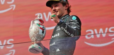 Mercedes limite les dégâts en Hongrie, mais Wolff pointe 'des erreurs inacceptables'