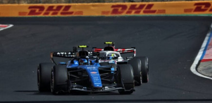 Ralf Schumacher réclame une sanction plus lourde contre Sainz : "C'est totalement inacceptable"