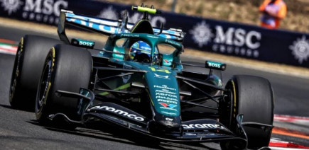 Fernando Alonso affiche son soutien à Honda après les progrès d'Aston Martin
