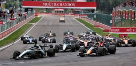 Vers le retour des V8 dès 2030 ? La F1 veut un accord avant la fin de l'année