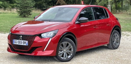 L’achat d’une voiture électrique d’occasion va devenir intéressant, mais pas pour tout le monde
