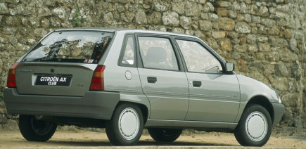 Une voiture sans histoire, la Citroën AX ? Pas pour tout le monde