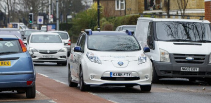 « Les voitures autonomes ne choisiront jamais qui doit vivre et mourir en cas d’accident »