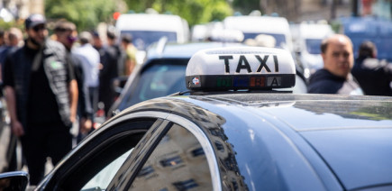 L’État dégaine une prime sur-mesure pour les taxis mais ferme la porte aux VTC
