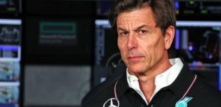 Wolff : Mercedes aurait pu 'gérer' Verstappen malgré son statut forgé chez Red Bull