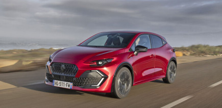 La nouvelle Renault Clio 6 est l’une des citadines polyvalentes préférées des Français. Il était temps de lui consacrer un guide d’achat sur Caradisiac.
