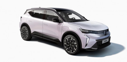 Mise à jour pour le Renault Scenic : plus d’autonomie et de personnalisation pour le SUV électrique