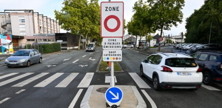 L’effet ZFE reste faible sur le verdissement du parc automobile et le recul de la pollution, c’est l’Insee qui le dit