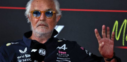 La FIA répond fermement aux accusations de Flavio Briatore et défend l'intégrité de ses juges