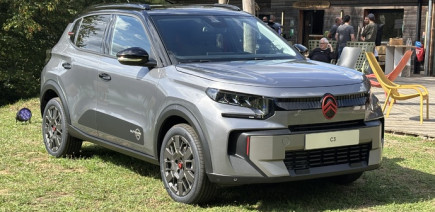 Les Citroën Ami, C3 et C3 Aircross se la jouent baroudeurs