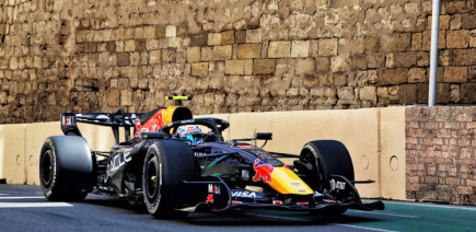 En images : Red Bull sort l’artillerie lourde à Bakou pour relancer la RB22