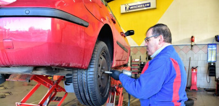 Marché du pneu : un secteur sable, mais ancré à un niveau bas