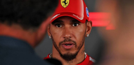 Lewis Hamilton s'en prend à une nouvelle règle de la F1 : "Cela n'a absolument aucun sens"